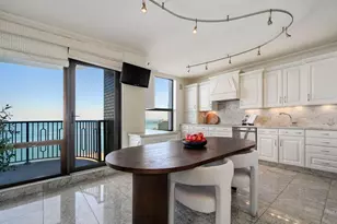 1040 N Lake Shore Dr, Chicago, IL 60611 - Photo 11