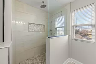 2408 Moutray Ln, North Aurora, IL 60542 - Photo 21