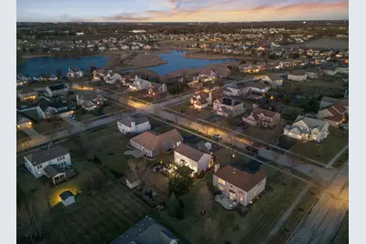 2408 Moutray Lane, North Aurora, IL 60542 - Photo 57