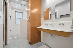 1521 W Edgewater Ave, Chicago, IL 60660 - Photo 7