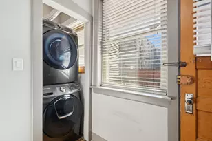 1521 W Edgewater Ave, Chicago, IL 60660 - Photo 19