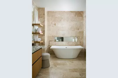 363 E Wacker Drive #6106, Chicago, IL 60601 - Photo 21