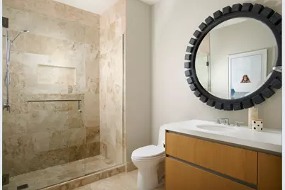 363 E Wacker Drive #6106, Chicago, IL 60601 - Photo 33