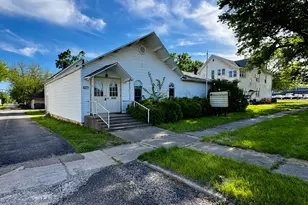 1209 6th St, Mendota, IL 61342 - Photo 1