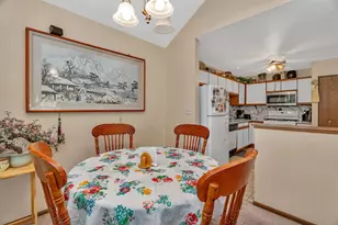 2750 Shelly Ln, Aurora, IL 60504 - Photo 19