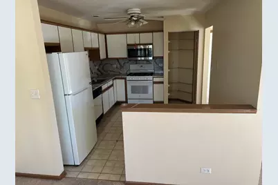 2750 Shelly Lane, Aurora, IL 60504 - Photo 7