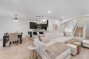 2459 Nicola Ct, Addison, IL 60101 - Photo 9