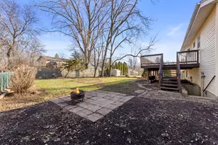 1614 Lucylle Ave, Saint Charles, IL 60174 - Photo 23