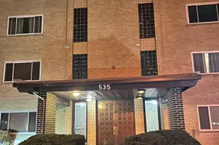 535 S Cleveland Ave, Arlington Heights, IL 60005 - Photo 1