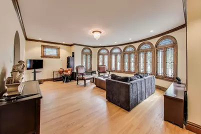 2700 W Carmen Avenue, Chicago, IL 60625 - Photo 7