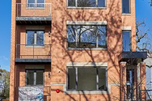 1414 E 65th Pl, Chicago, IL 60637 - Photo 1