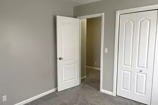 712 Prospect Ave, Kirkland, IL 60146 - Photo 23