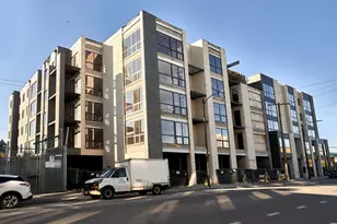 451 E Pershing Ave, Chicago, IL 60653 - Photo 1