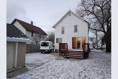 747 Delius Street, Aurora, IL 60505 - Photo 3