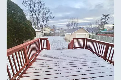 747 Delius Street, Aurora, IL 60505 - Photo 45