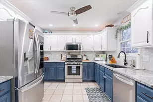 901 Barbara Dr, Heyworth, IL 61745 - Photo 11