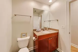 1529 N Mohawk St, Chicago, IL 60610 - Photo 17