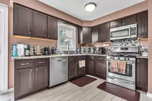 7503 161st Pl, Tinley Park, IL 60477 - Photo 3