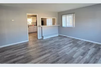 15246 Calitonia Drive, Markham, IL 60428 - Photo 5