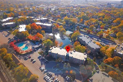 1126 S New Wilke Road #307, Arlington Heights, IL 60005 - Photo 3