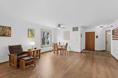 2404 Danbury Drive #A1, Woodridge, IL 60517 - Photo 5