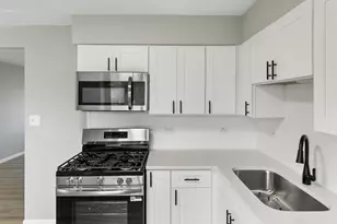 505 Barbara Ct, University Park, IL 60484 - Photo 3