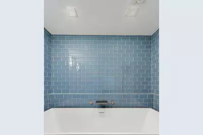 7513 W Ainslie Street, Harwood Heights, IL 60706 - Photo 27