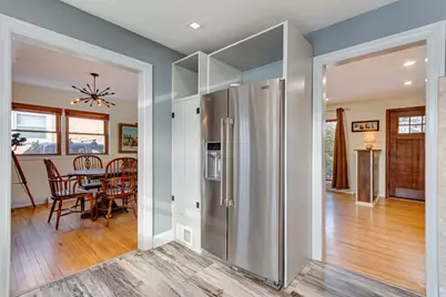 7513 W Ainslie Street, Harwood Heights, IL 60706 - Photo 11