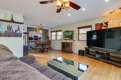 7513 W Ainslie Street, Harwood Heights, IL 60706 - Photo 5