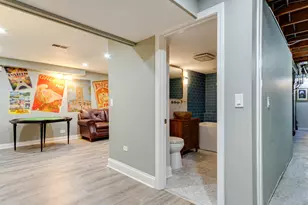 7513 W Ainslie St, Harwood Heights, IL 60706 - Photo 25