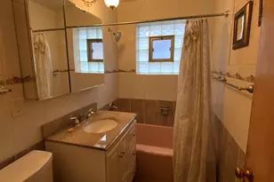 12726 S Justine St, Calumet Park, IL 60827 - Photo 7