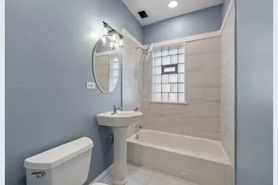 6850 S Dante Avenue #2N, Chicago, IL 60637 - Photo 15