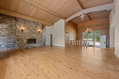 921 S Batavia Avenue, Geneva, IL 60134 - Photo 11