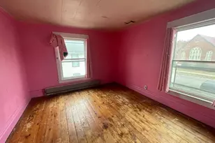 203 E Washington St, Avon, IL 61415 - Photo 15