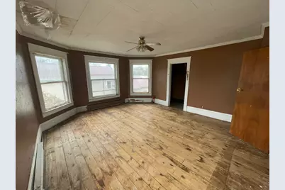 203 E Washington Street, Avon, IL 61415 - Photo 17