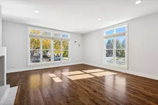 1702 N Maplewood Ave, Chicago, IL 60647 - Photo 3