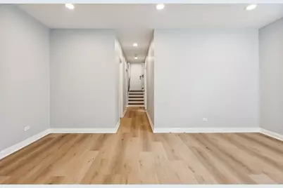 1702 N Maplewood Avenue, Chicago, IL 60647 - Photo 23