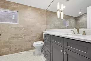 2726 N St Louis Ave, Chicago, IL 60647 - Photo 11