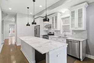 2726 N St Louis Ave, Chicago, IL 60647 - Photo 7