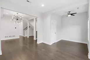 2726 N St Louis Ave, Chicago, IL 60647 - Photo 3