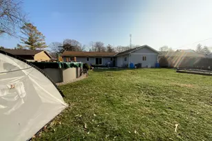 301 N View St, Hinckley, IL 60520 - Photo 27