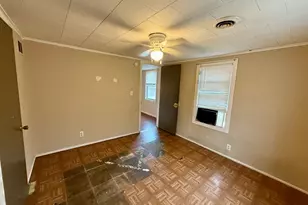 723 Richards St, Joliet, IL 60433 - Photo 11