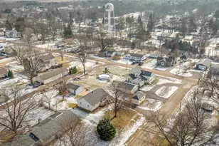 205 N Seward St, Winnebago, IL 61088 - Photo 37