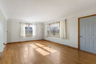 205 N Seward St, Winnebago, IL 61088 - Photo 7