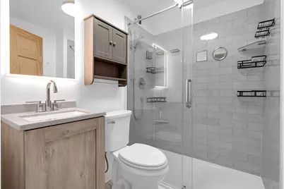 108 S Cornell Avenue, Villa Park, IL 60181 - Photo 9