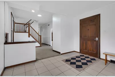 108 S Cornell Avenue, Villa Park, IL 60181 - Photo 3