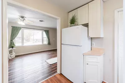 210 S Malta Road, Malta, IL 60150 - Photo 13