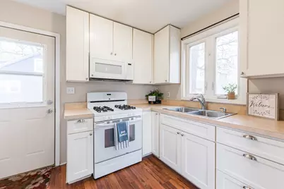 210 S Malta Road, Malta, IL 60150 - Photo 11