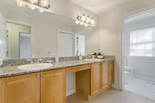 1686 Greenleaf Ave, Des Plaines, IL 60018 - Photo 25