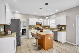 2502 Stricker Ln, Urbana, IL 61802 - Photo 15